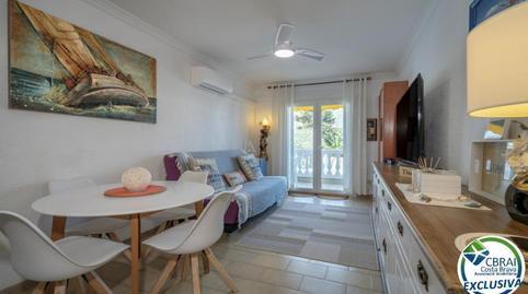 1769107702697270f635f88