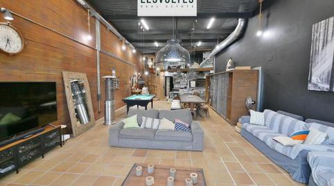 176910800369727223ce381