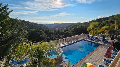 1769108116697272945759c