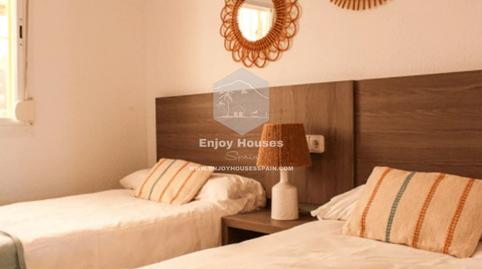 17692735546974f8d206b7f