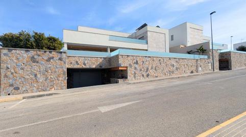 17692746576974fd21abe63