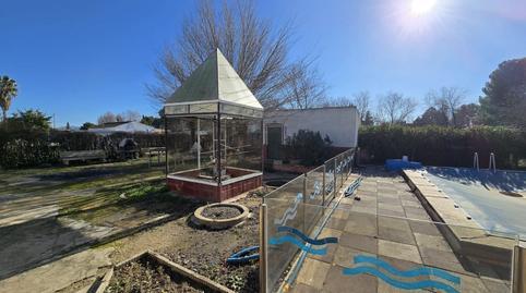 17692746706974fd2e08810