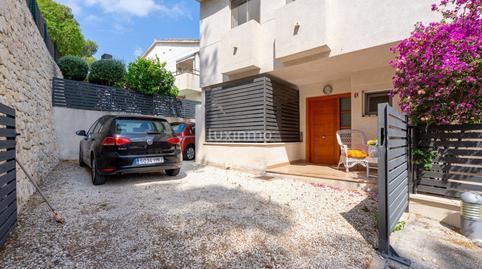 17692754006975000802436