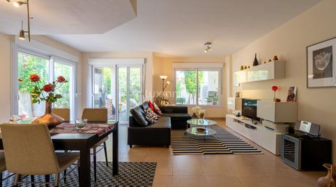 1769275401697500099e28c