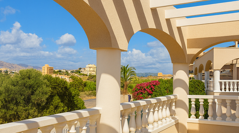 17692756586975010a960f9