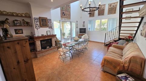 17692819246975198412d85