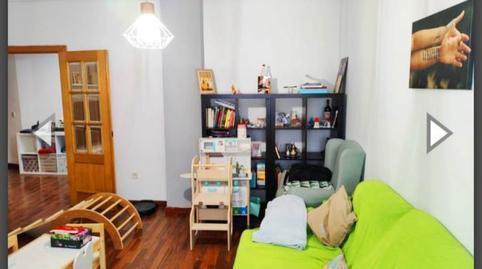 17693696876976705794b70