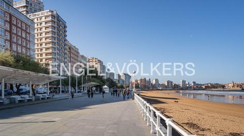 176937351769767f4de008e