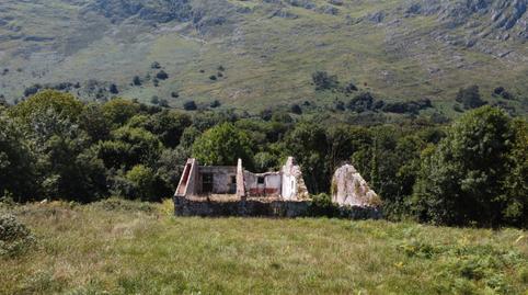 17693778266976902236b8d