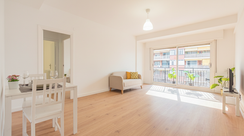 17693943766976d0c842de2