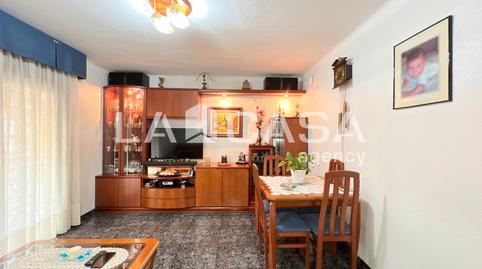 17693946126976d1b490417