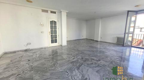 17694514996977afeb00243