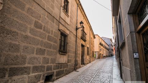 17700387506980a5de10f94