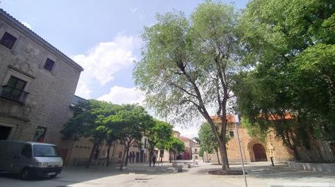 17700387946980a60abfd2a