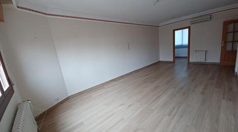 17700562886980ea6044794