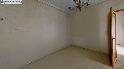 17700581086980f17c23532