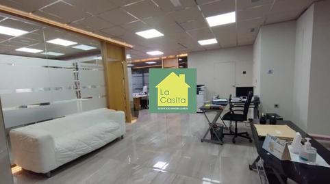 17700583266980f25659182