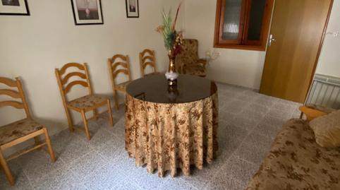 17700584186980f2b24a437