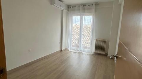 17700591526980f590e4616