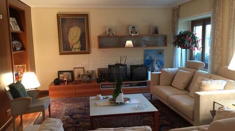 17700615486980feec12f89