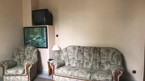 17700623606981021836e60