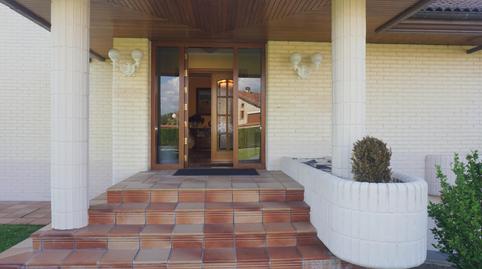 1770062665698103492c9d3