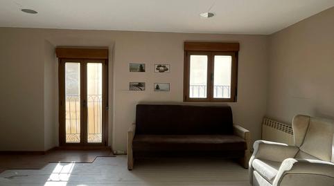 1770075238698134665a3e0