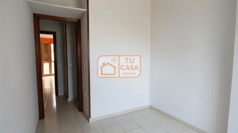 17700754036981350b17858