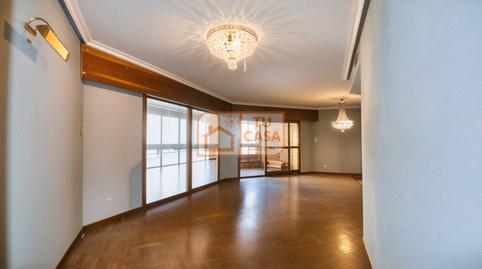 17700754116981351315656