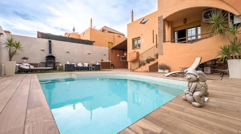 17701494396982563f2a663