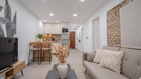 17701496416982570939504