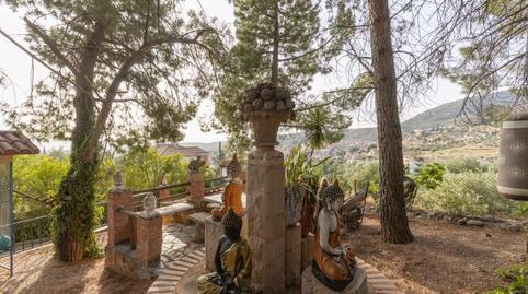 17701525916982628f35b71