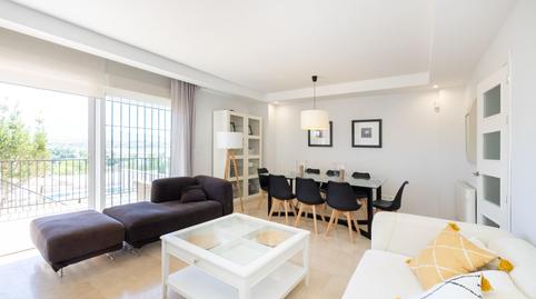 1770153494698266163b107