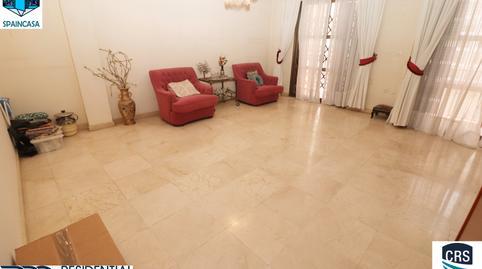 17701564296982718de23c6