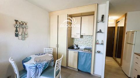 17701568756982734b593c3