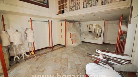 17701569366982738860321