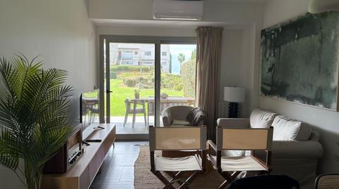 1770157268698274d49ad43