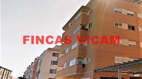 1770213686698351362e402