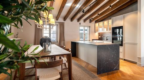 1770218145698362a1b4ae4