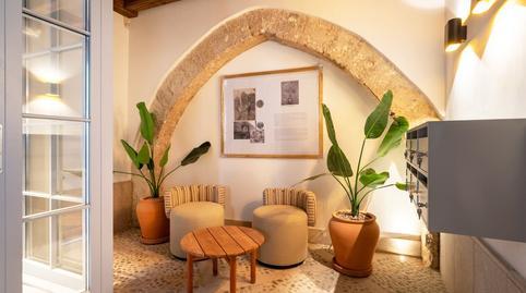 1770218147698362a3e9e33