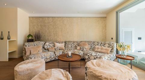 1770218198698362d6784fc