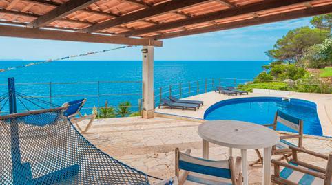 1770218325698363559b94f