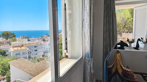 17702183746983638604910