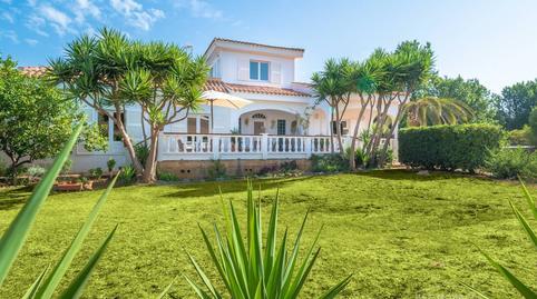 177022012869836a60f3dd5