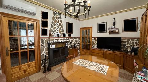 17702268016983847149e1b