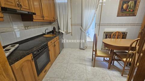 17702311316983955bd46d4