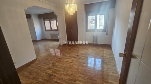 17702311486983956c87c2c