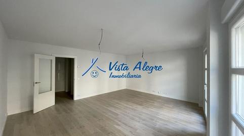 1770231412698396741d384