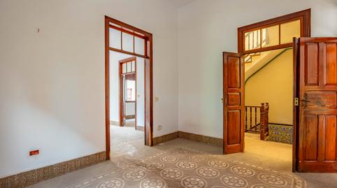 17703001716984a30b64ae0