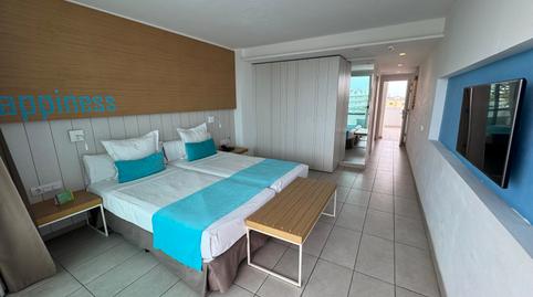 17703004006984a3f011736